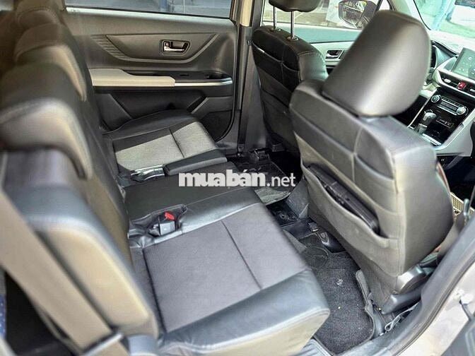 Toyota Veloz Cross 2022 CVT Top 19.000km