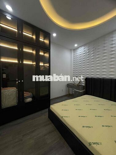 CỰC HIẾM LÔ GÓC TT HẢI CHÂU ĐN 3,5 TẦNG 3 NGỦ 4WC