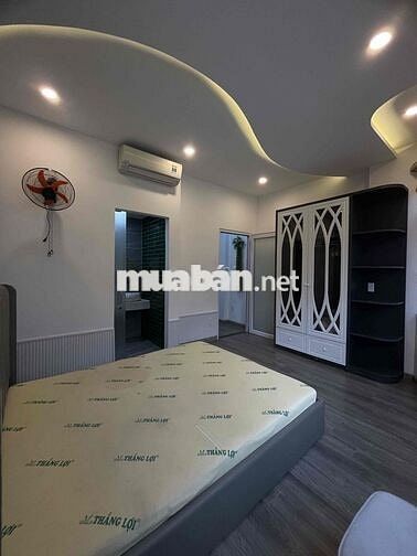 CỰC HIẾM LÔ GÓC TT HẢI CHÂU ĐN 3,5 TẦNG 3 NGỦ 4WC