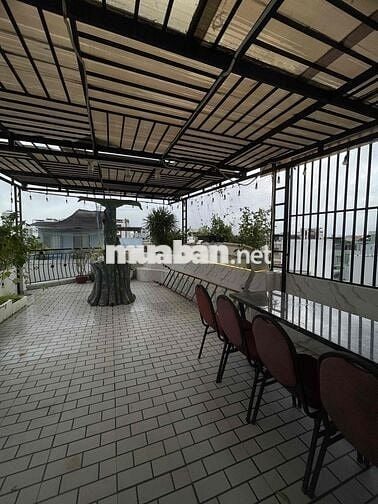 CỰC HIẾM LÔ GÓC TT HẢI CHÂU ĐN 3,5 TẦNG 3 NGỦ 4WC