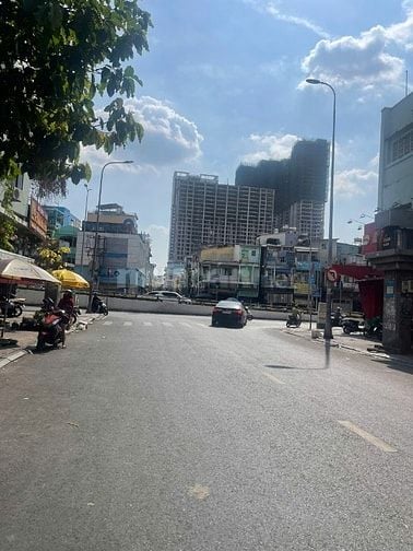 BÁN GẤP MẶT TIỀN YERSIN QUẬN 1, 4x19, 2 tầng, chỉ 36 tỷ còn TL