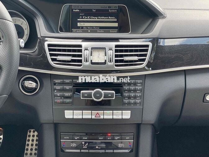 E250 AMG đen/kem 2015