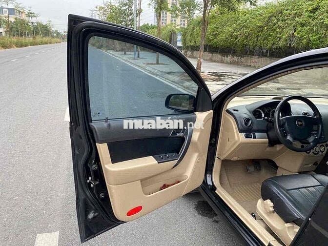 Chevrolet Aveo 2017 AT Đen