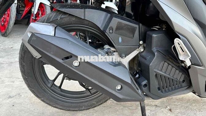 Vario 150 vàng cát 2020 ( hỗ trợ góp )