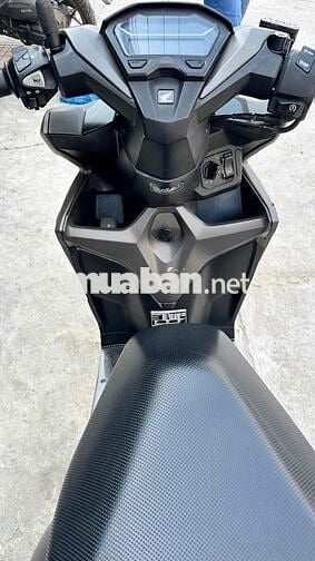 Vario 150 vàng cát 2020 ( hỗ trợ góp )