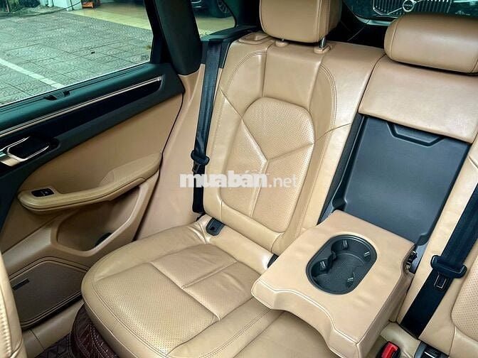 Porsche Macan 2016 model 2017, xe đẹp, xem là Ưng