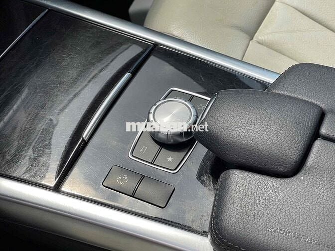 E250 AMG đen/kem 2015