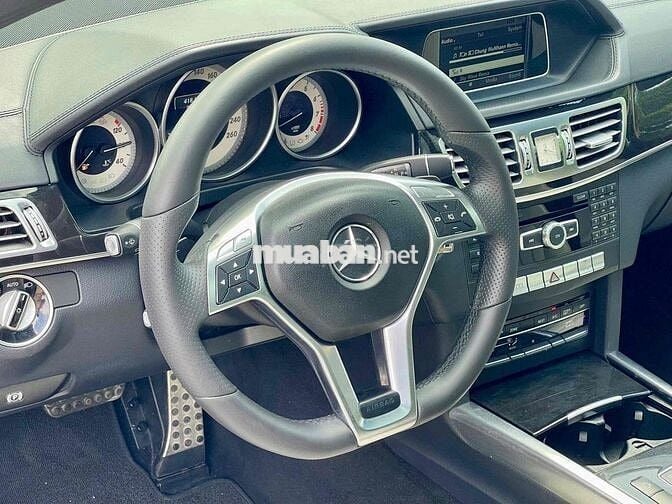 E250 AMG đen/kem 2015