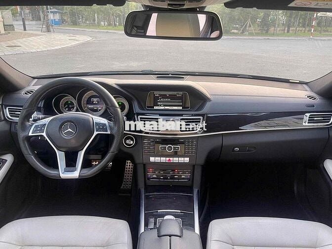 E250 AMG đen/kem 2015