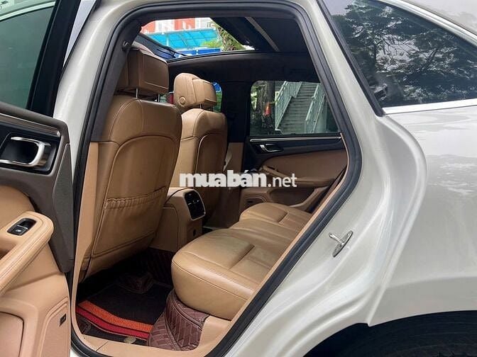 Porsche Macan 2016 model 2017, xe đẹp, xem là Ưng