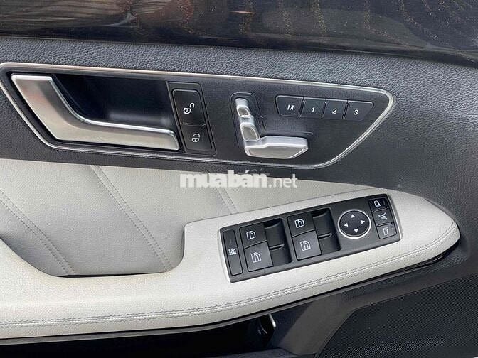 E250 AMG đen/kem 2015