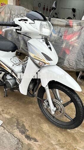 Future neo gt 2007 áo fi 2009 trắng ( hỗ trợ góp )