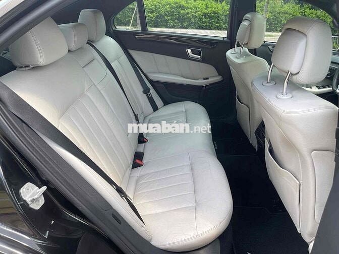 E250 AMG đen/kem 2015