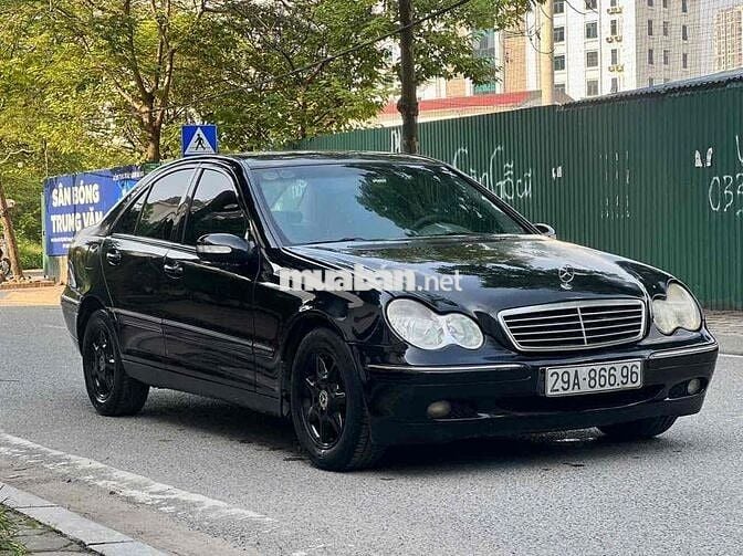 Mercedes Benz C Class 2001 C200K AT - 24000 km