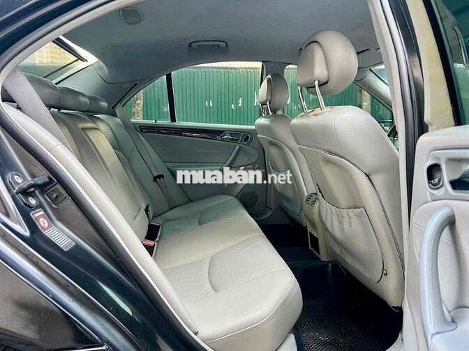 Mercedes Benz C Class 2001 C200K AT - 24000 km