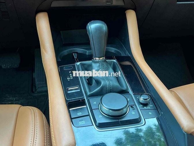 Mazda 3 2020 1.5L Deluxe - 64000 km