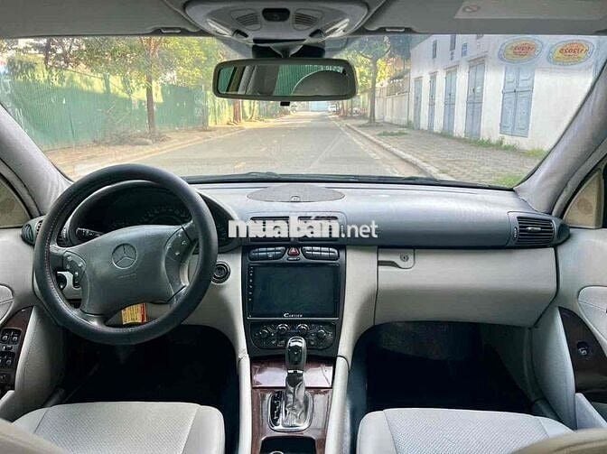 Mercedes Benz C Class 2001 C200K AT - 24000 km