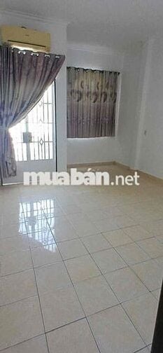 Nhà HXH Thông P10: 4.2x15m ,4pn, 2wc, có Nội Thất cơ bản