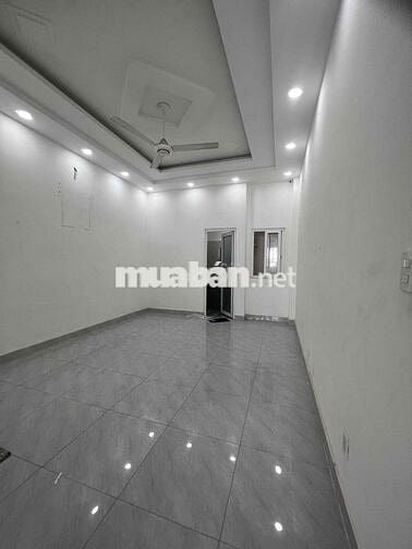 Nhà Mới Sạch Sẻ DT 4x18 1Trệt 1Lửng 2Lầu 4Pn 4Wc Hẻm Xe Tải Hợp Online