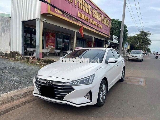 Hyundai Elantra 2020 1.6 AT - 20000 km