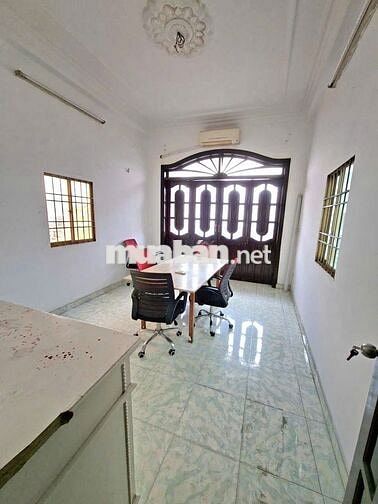 Nhà mặt tiền 1 trệt 4 lầu sân thượng, DT đất 75m2, 22 tỷ