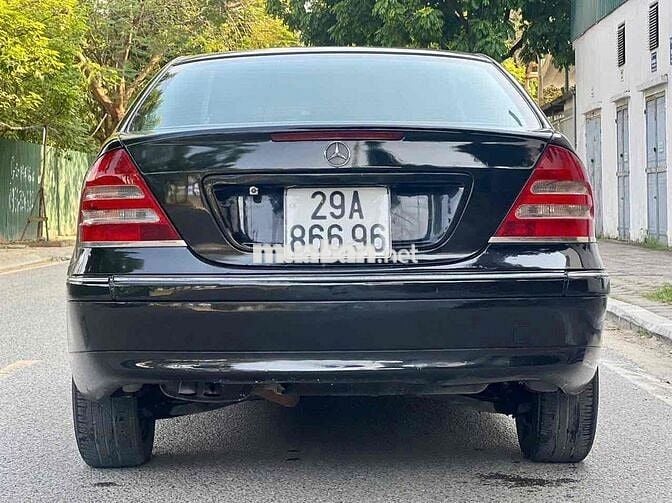 Mercedes Benz C Class 2001 C200K AT - 24000 km