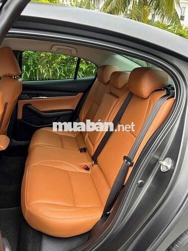 Mazda 3 2020 1.5L Deluxe - 64000 km