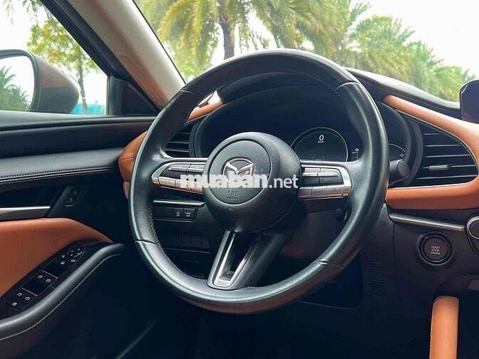 Mazda 3 2020 1.5L Deluxe - 64000 km