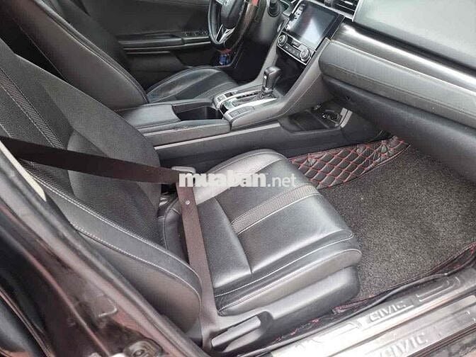 Honda Civic 2020G 50000 km Đen