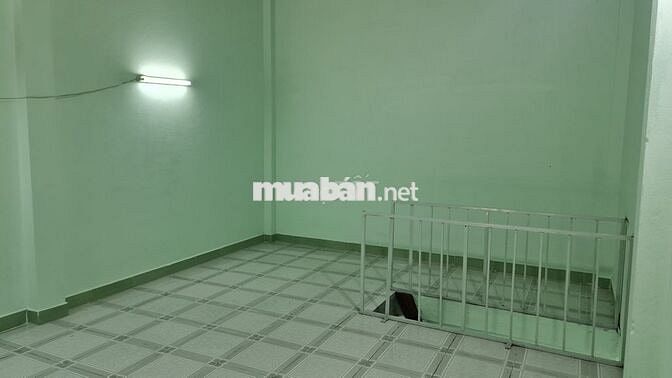Nhà chính chủ 49m2, nở hậu, có gác, hẻm Lê Đình Thám, Tân Phú