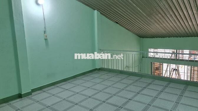 Nhà chính chủ 49m2, nở hậu, có gác, hẻm Lê Đình Thám, Tân Phú
