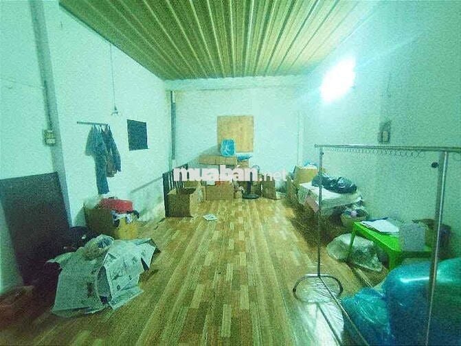 Nhà 2 tầng khu trung tâm sát Hồng Bàng -q11 (4m x8m)