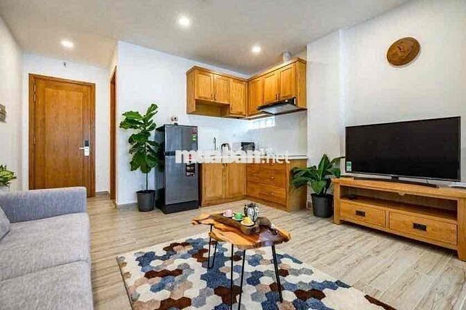 CĂN HỘ 1PN TÁCH BẾP FULL NỘI THẤT BAN CÔNG THOÁNG GẦN CHỢ BÀ CHIỂU