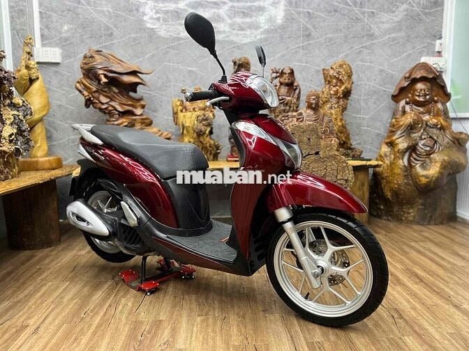 👉Sh mode biển SG có cccd chủ máy móc zin êm