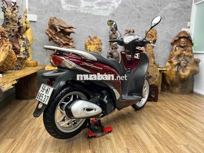 👉Sh mode biển SG có cccd chủ máy móc zin êm