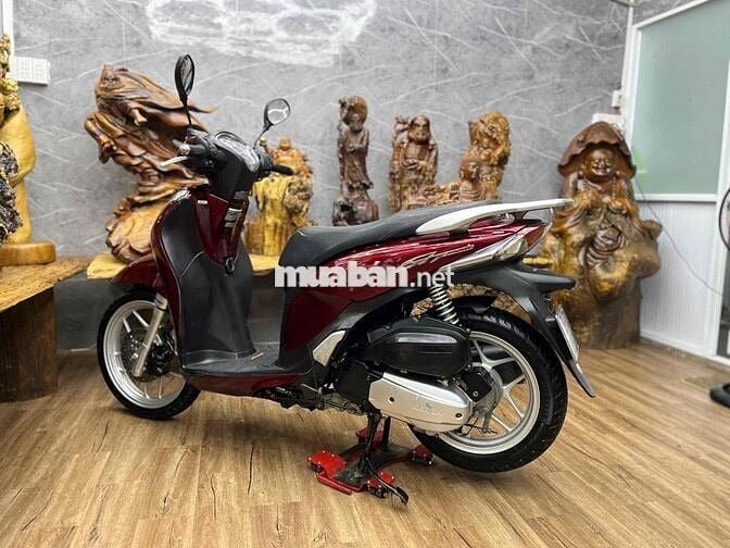 👉Sh mode biển SG có cccd chủ máy móc zin êm