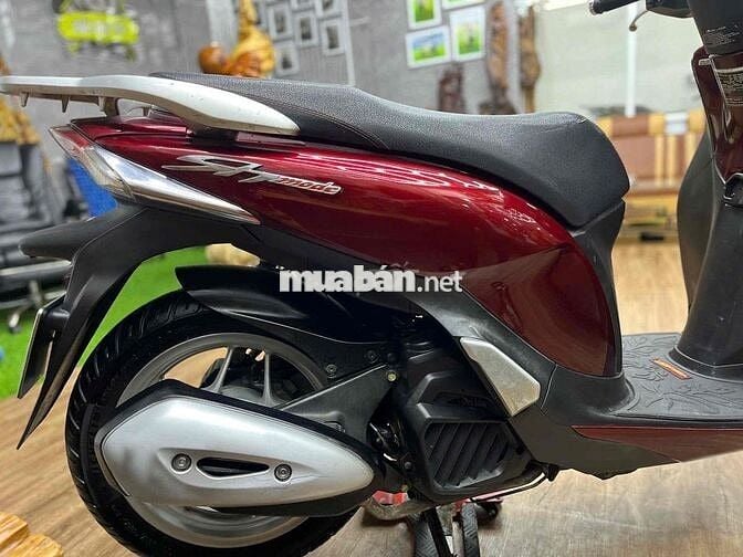 👉Sh mode biển SG có cccd chủ máy móc zin êm