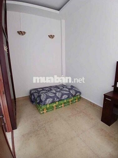 Cho thuê nhà mới đẹp - 1trệt 2lầu - 2pn hẻm Nguyễn Thị Minh Khai - Q1