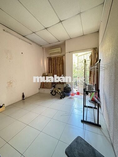 BÁN GẤP NHÀ 90m² NGAY NGÃ TƯ HÀNG XANH XÂY CHDV SÁT MẶT TIỀN - 9.x TỶ