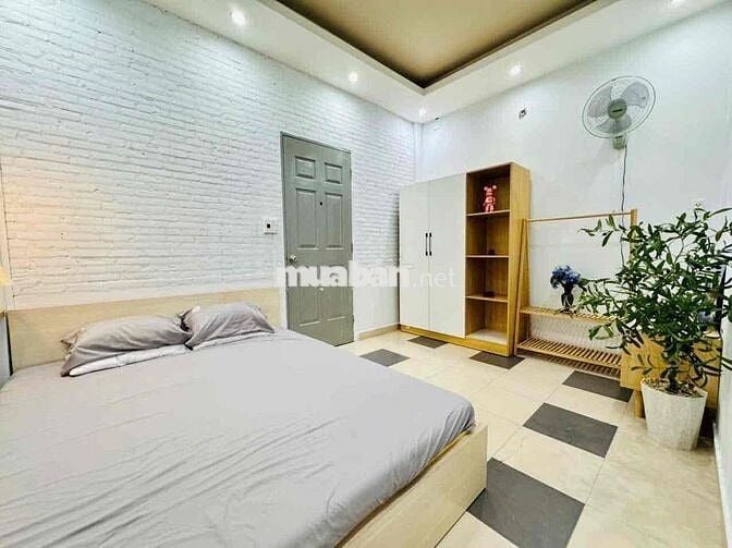 CHO THUÊ 1PN TÁCH BẾP MÁY GIẶT RIÊNG NGAY KÝ CON- QUẬN 1. GIẢM 1tr/Th