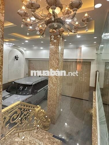 BÁN GẤP TÒA CHDV 9x19 GIA ĐÌNH Ở NHƯ BIỆT THỰ VÀ THU NHẬP 120TR/THÁNG