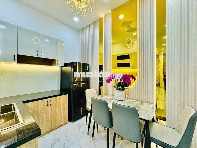 NGUYỄN VĂN LẠC -P21- GIÁP Q1- XINH XẮN-25M2- 2TẦNG- PN MỚI-CHỈ 4TY65