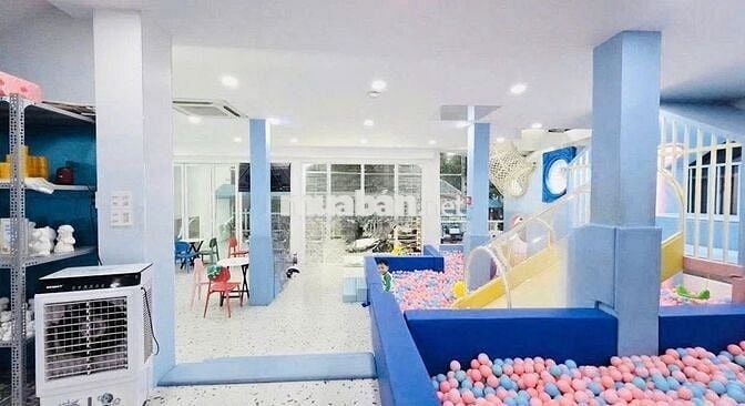 ✅CHO THUÊ NGUYÊN CĂN GÓC 2 MẶT TIỀN ĐƯỜNG BA VÂN, P. 14, QUẬN TÂN BÌNH