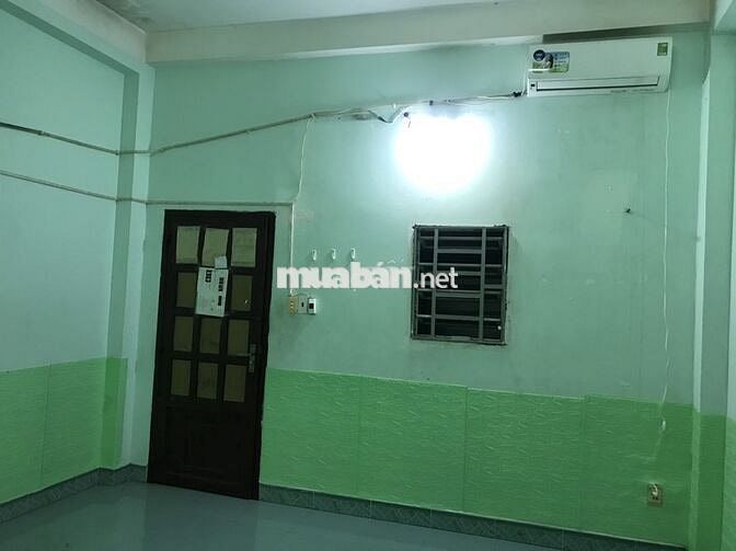 Cho thuê phòng đẹp, có Máy lạnh, WC riêng, tại 123 Hồng Lạc