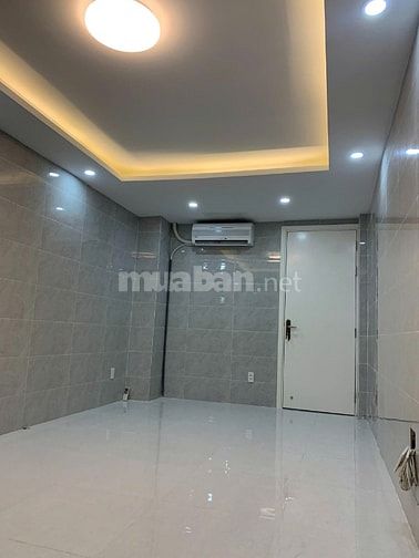 Bán nhà mặt tiền Nguyễn Thượng Hiền, Phú Nhuận 3 tầng. Giá 10.5 tỷ