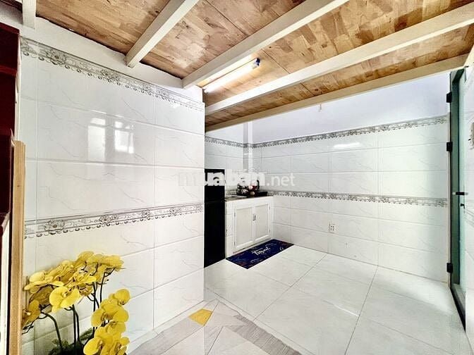 GÁC LỬNG TIỆN LỢI, NỘI THẤT ĐẦY ĐỦ CỬA SỔ ĐƯỜNG DƯƠNG VĂN DƯƠNG TP