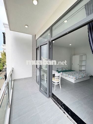 Cho Thuê CHDV Ban Công Hoàng Sa Quận 3