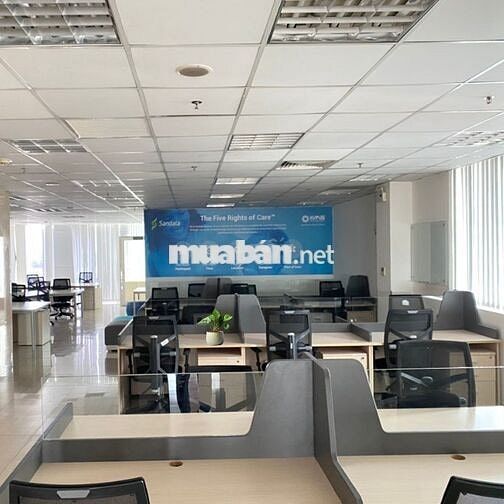 Văn Phòng Cho Thuê Mặt Tiền Đường Cộng Hoà, Kế Bên Lotte