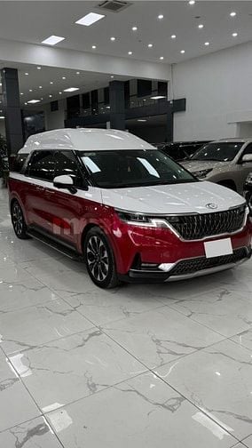 Bán KIA Canival Roya 04 chỗ siêu VIP, phiên bản giới hạn,sản xuất 2023
