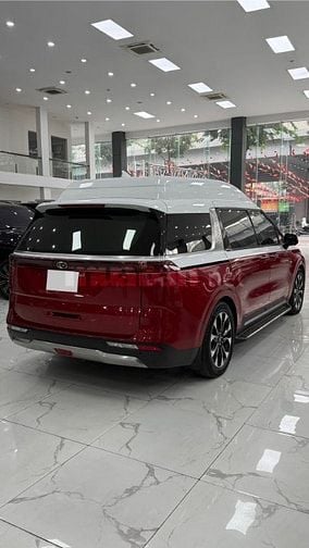 Bán KIA Canival Roya 04 chỗ siêu VIP, phiên bản giới hạn,sản xuất 2023